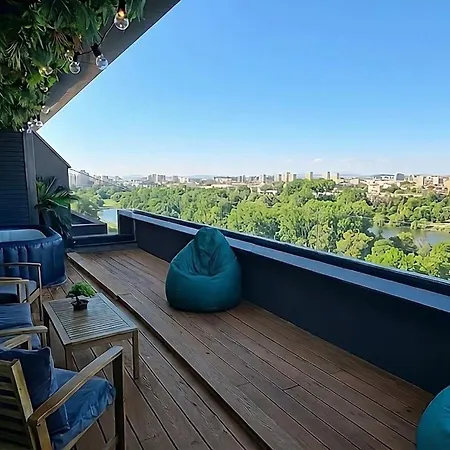 Luxury With Jacuzzi - River View & Underground Parking By Flat Mаnager