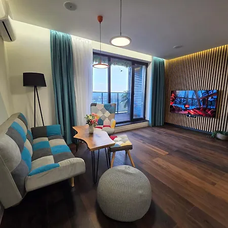 公寓 Luxury With Jacuzzi - River View & Underground Parking By Flat Mаnager